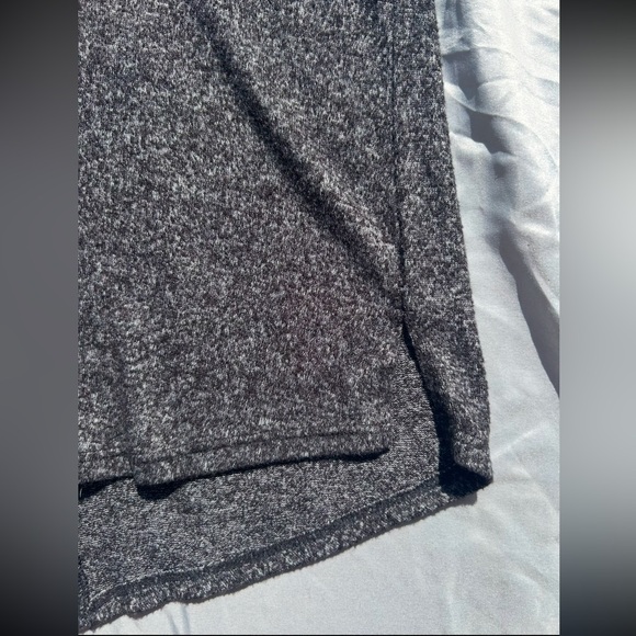 Button-Up Gray Cardigan - Picture 4 of 12